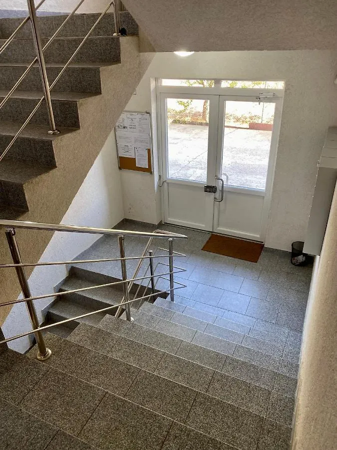 Apartment Titan Pallady Бухарест