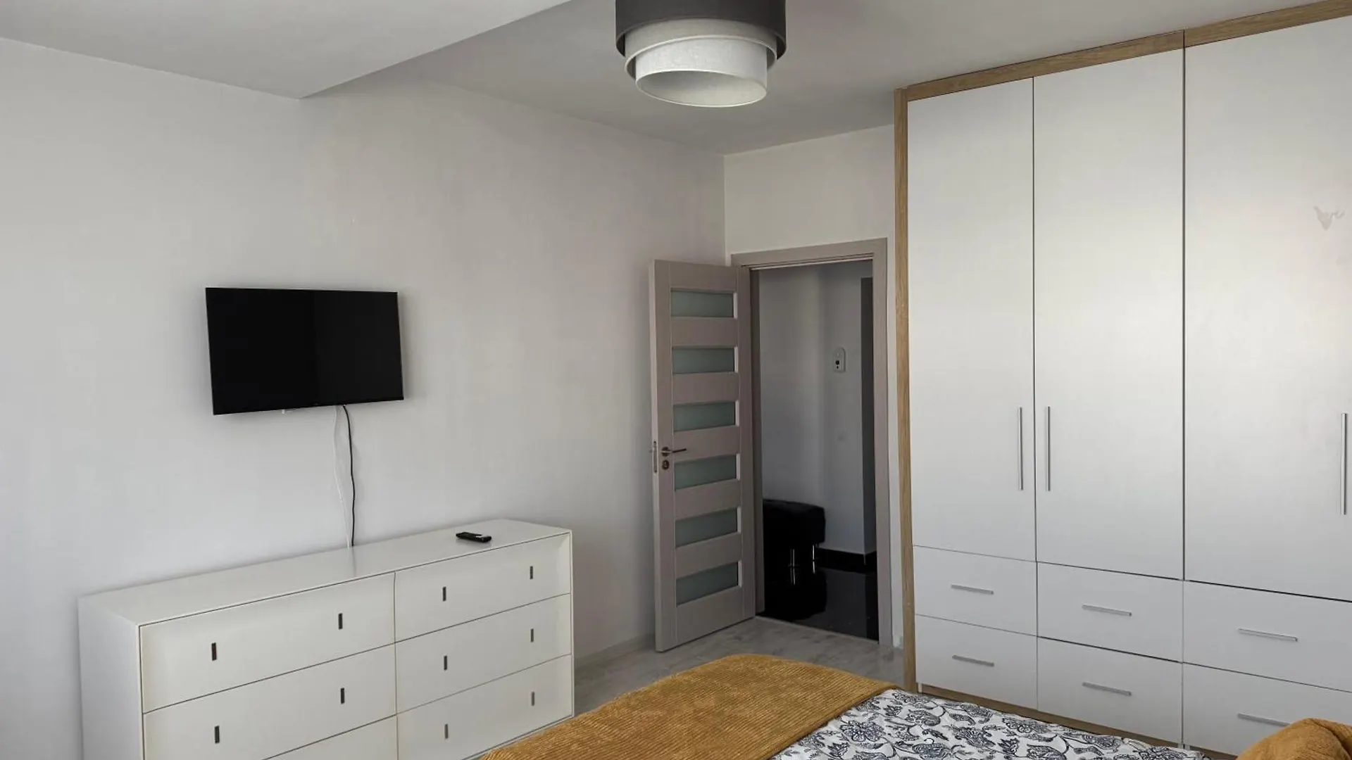 Apartment Titan Pallady Бухарест Румыния